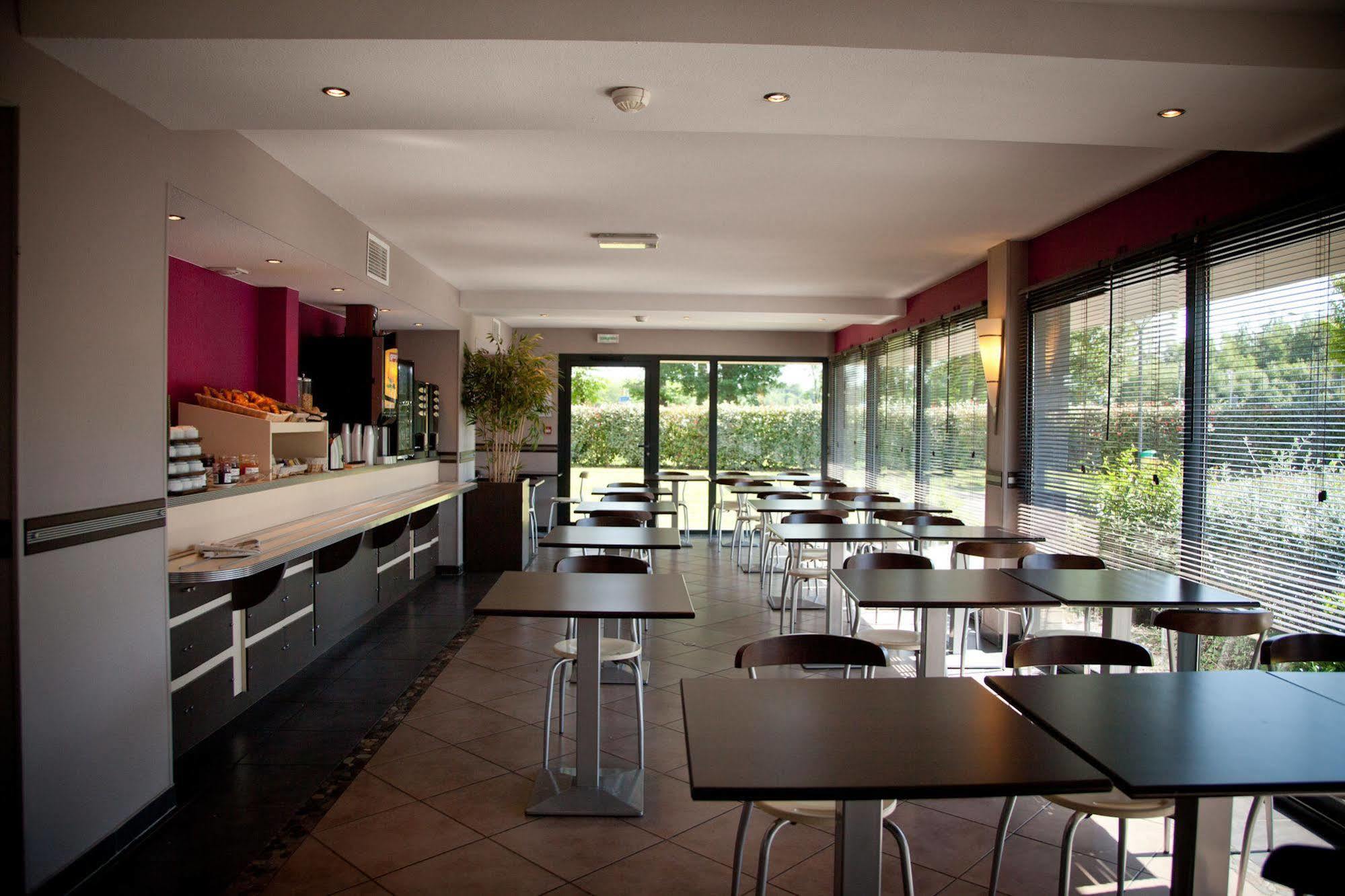 B&B Hotel Pau Zenith Exterior photo